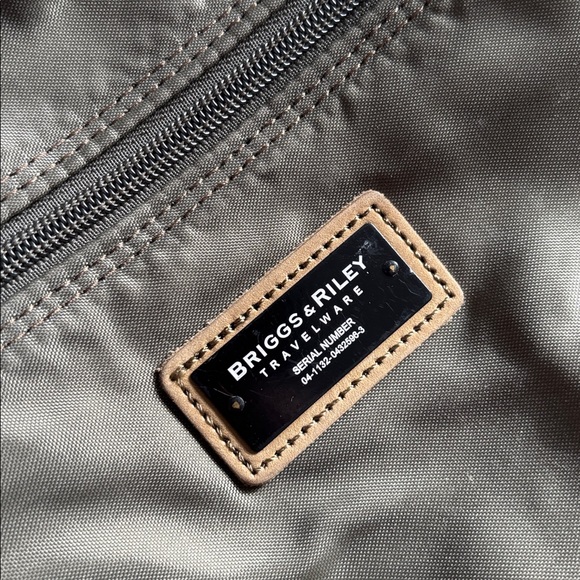 Briggs & Riley Carry-on Weekender Bag - Picture 6 of 12